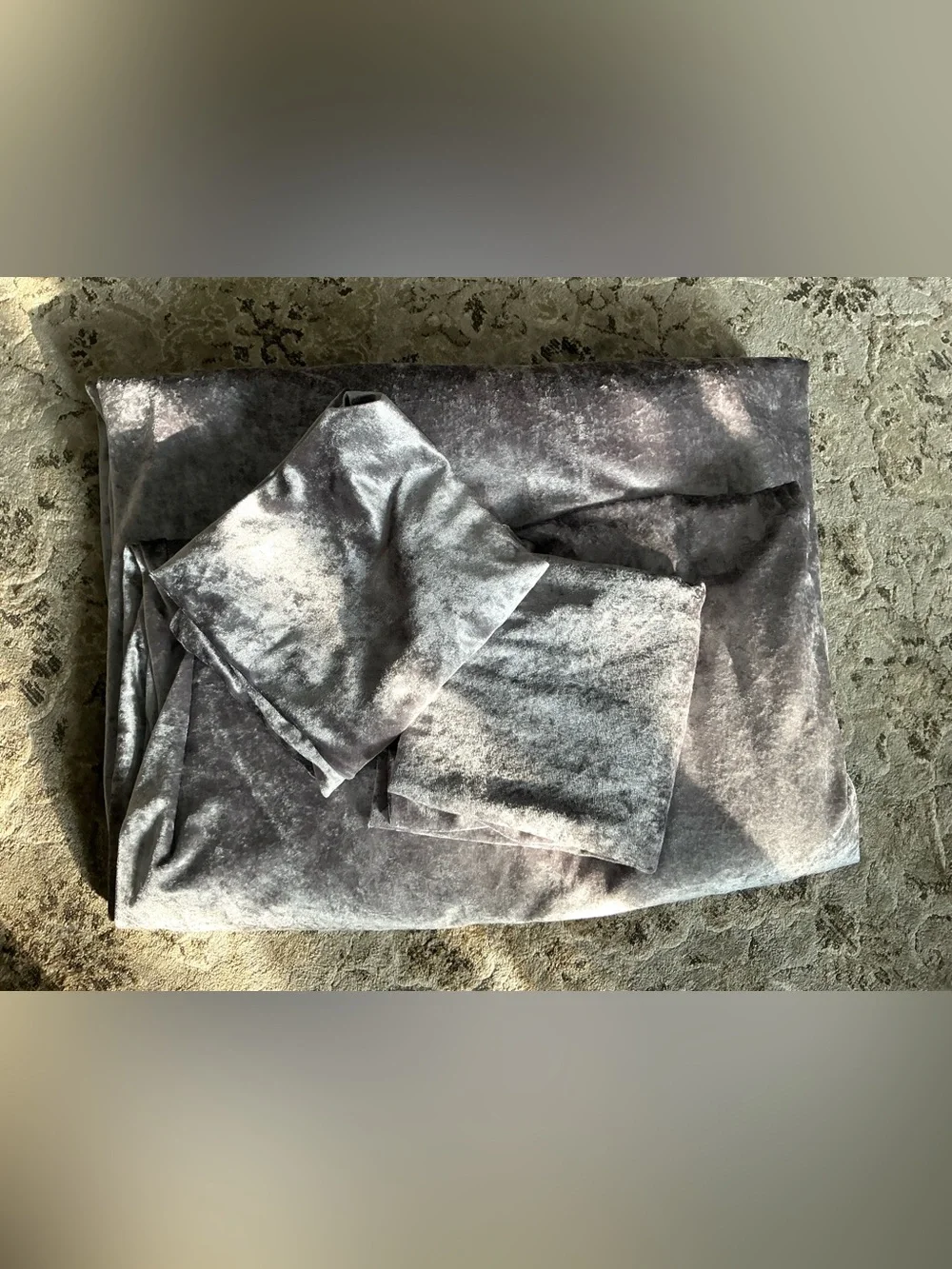 Plush Velvet duvet/ pillow sham Set - Silver Gray